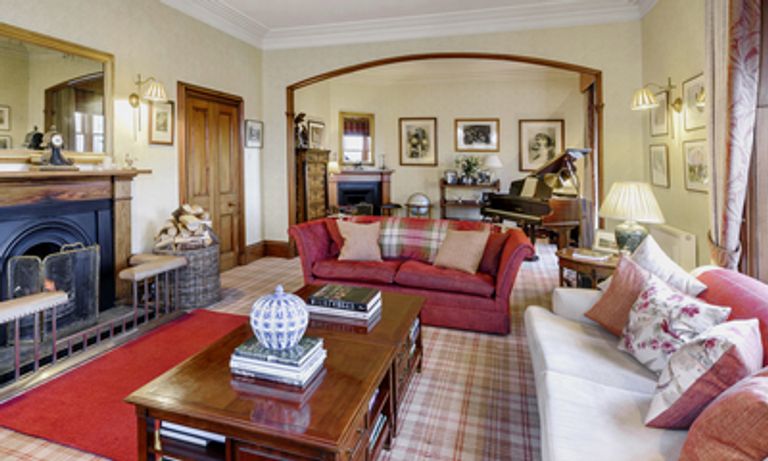 Victorian style living room